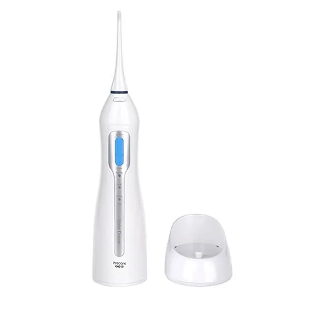 Máy tăm nước du lịch Procare KHD13 màu trắng cùng đế sạc (ảnh minh họa)